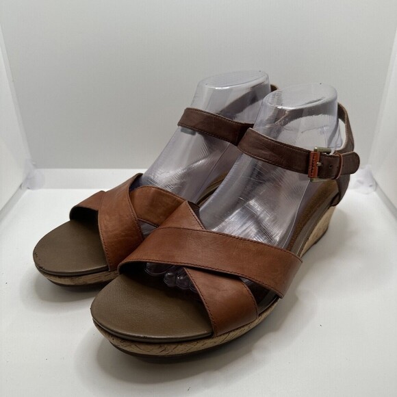Cobb Hill by New Balance Womens Sandals Brown Leather Size 11M Cork Wedge - Picture 3 of 13